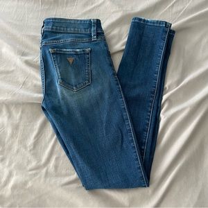 GUESS skinny jeans